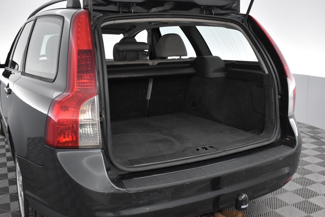 VOLVO V50 2009