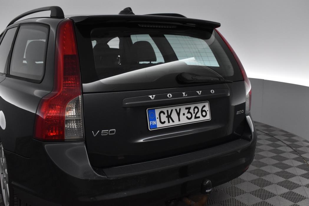 VOLVO V50 2009