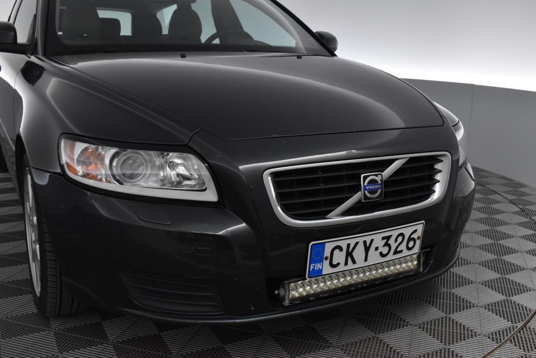 VOLVO V50 2009