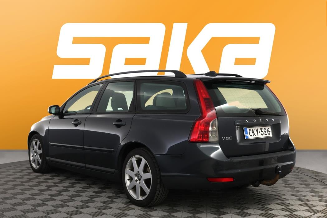 VOLVO V50 2009