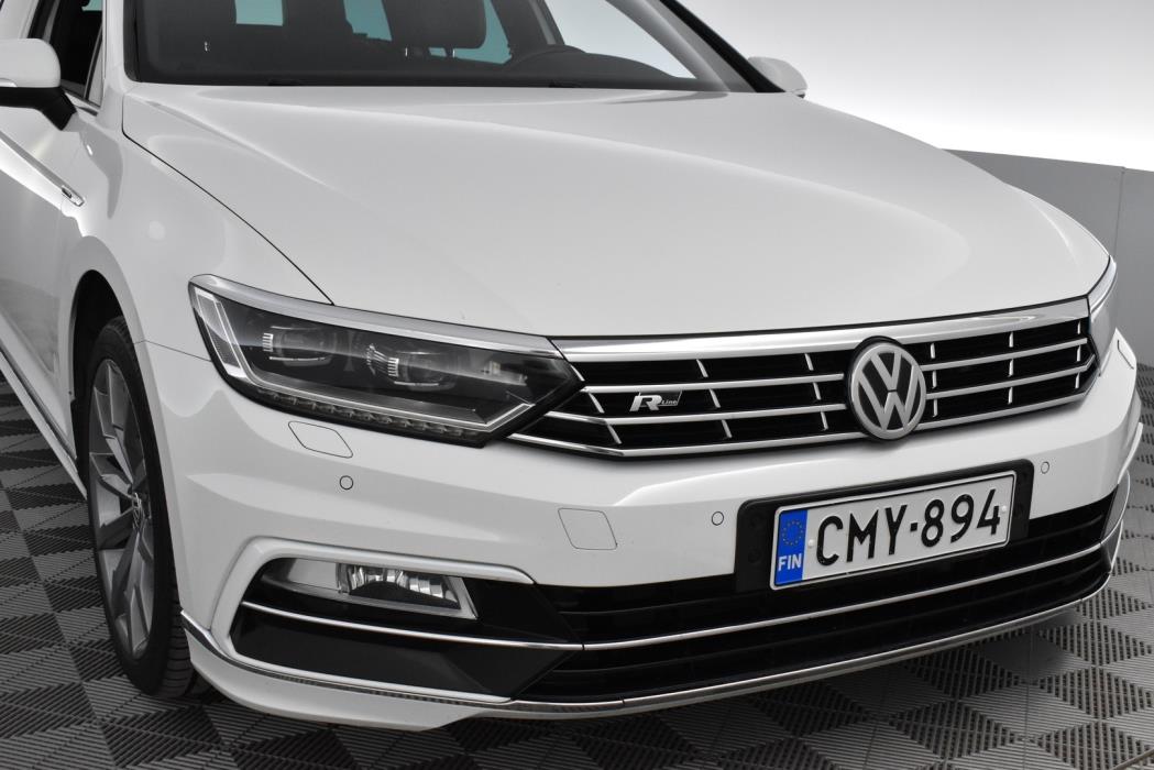 VOLKSWAGEN Passat 2017
