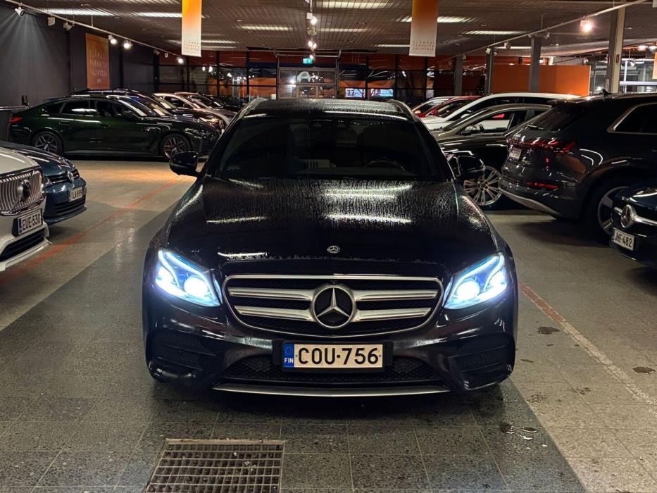 MERCEDES-BENZ E 2017