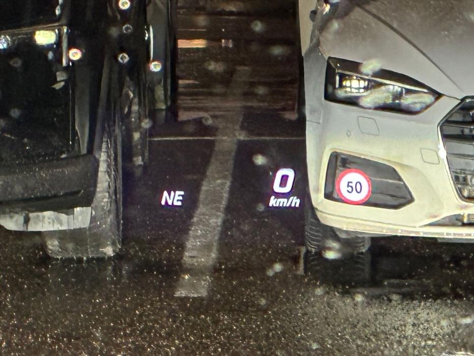 MERCEDES-BENZ E 2017