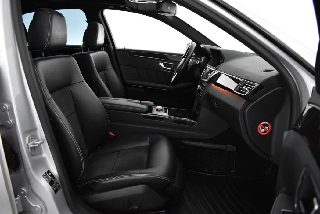 MERCEDES-BENZ E 2012