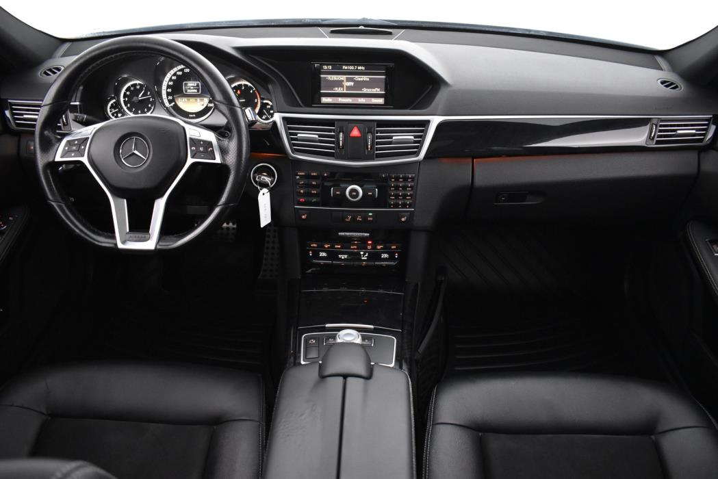MERCEDES-BENZ E 2012