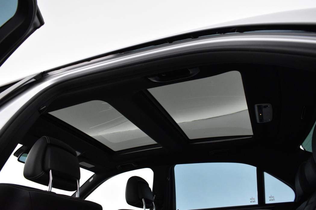 MERCEDES-BENZ E 2012