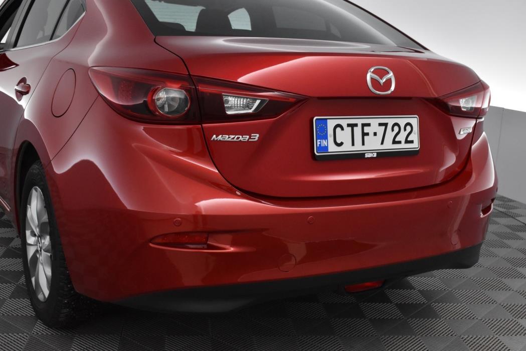 MAZDA 3 2015