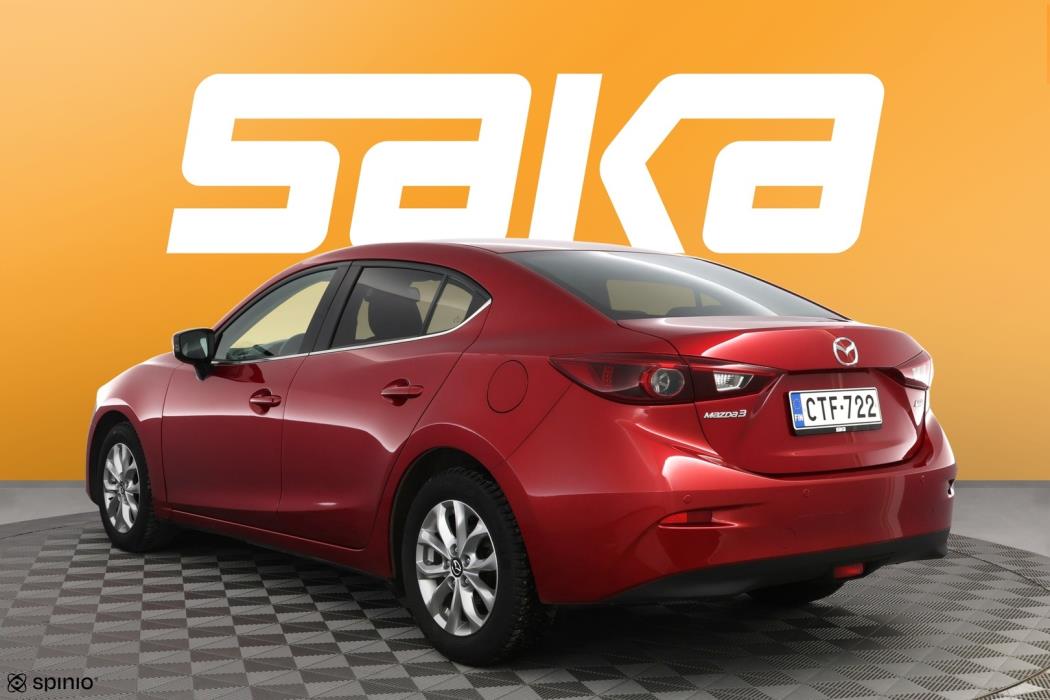 MAZDA 3 2015