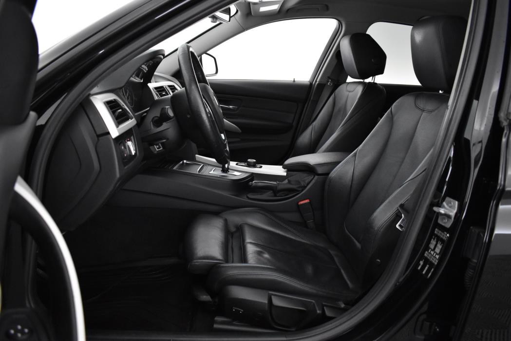 BMW 318 2018