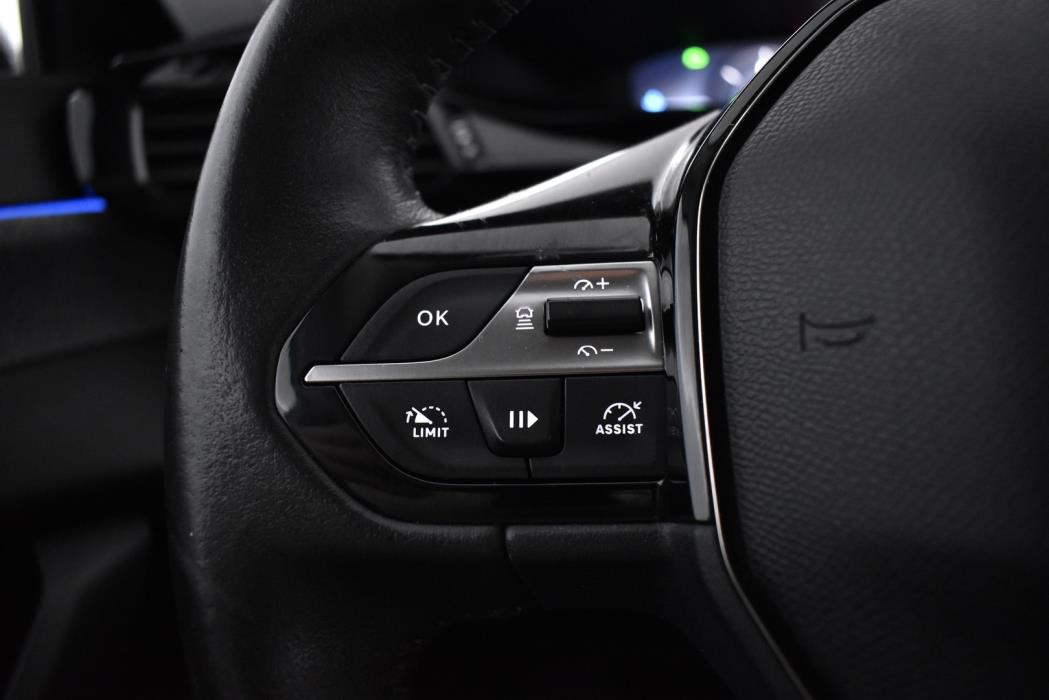 PEUGEOT 308 2022