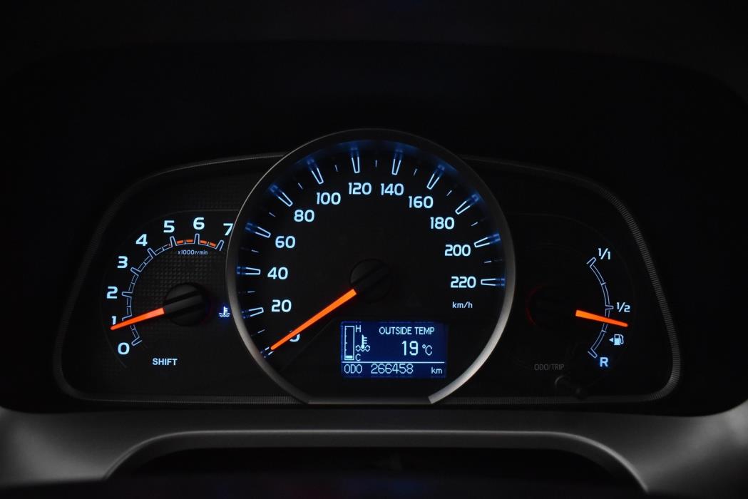 TOYOTA RAV4 2013