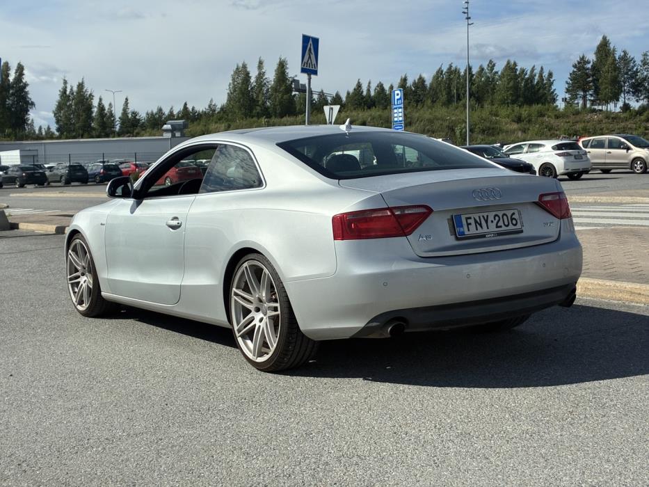 AUDI A5 2008