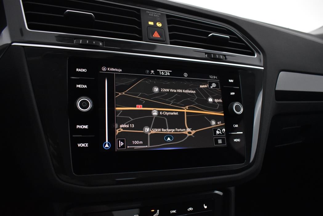 VOLKSWAGEN Tiguan 2021