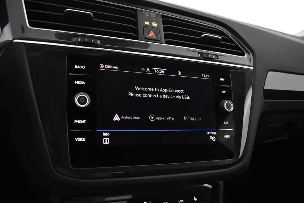 VOLKSWAGEN Tiguan 2021