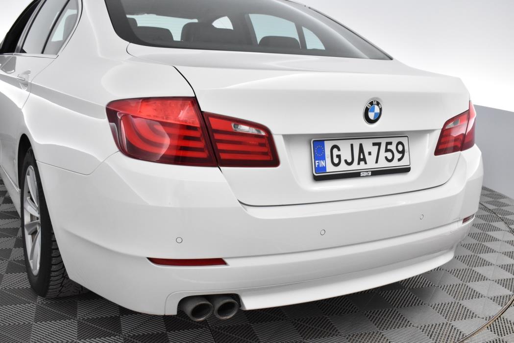 BMW 520 2010