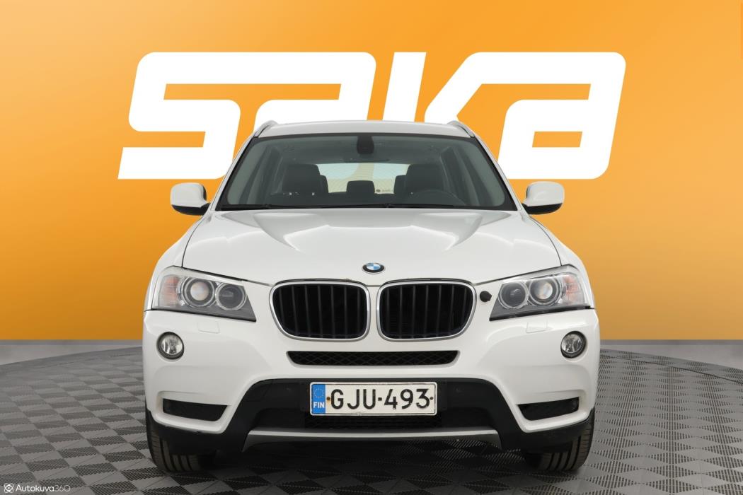 BMW X3 2011