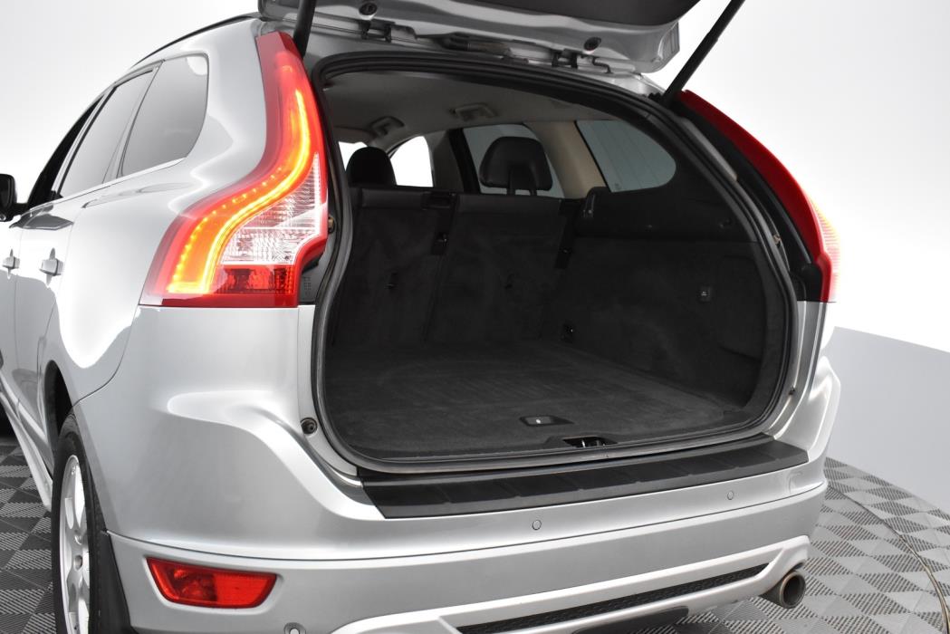 VOLVO XC60 2013