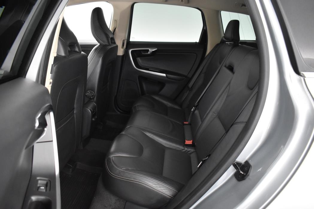 VOLVO XC60 2013