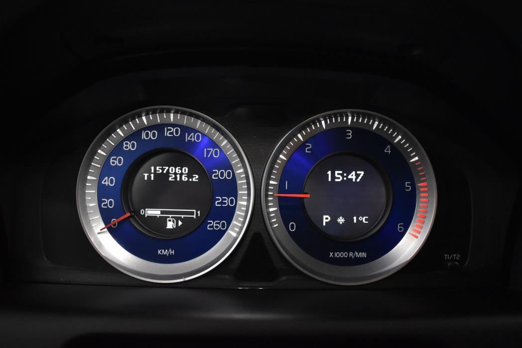 VOLVO XC60 2013