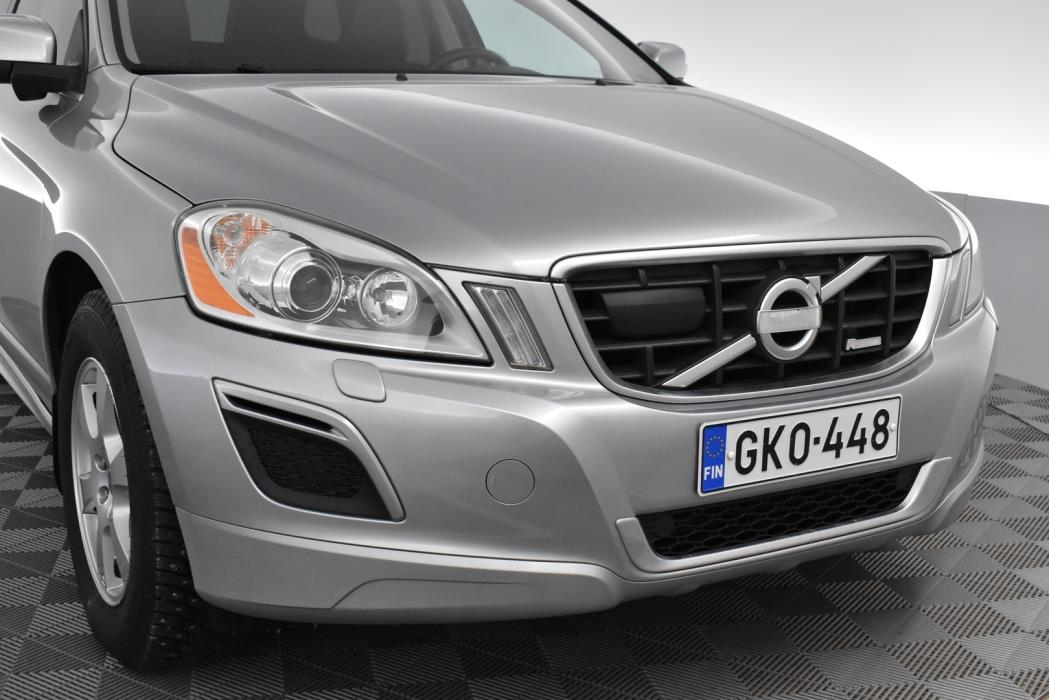 VOLVO XC60 2013