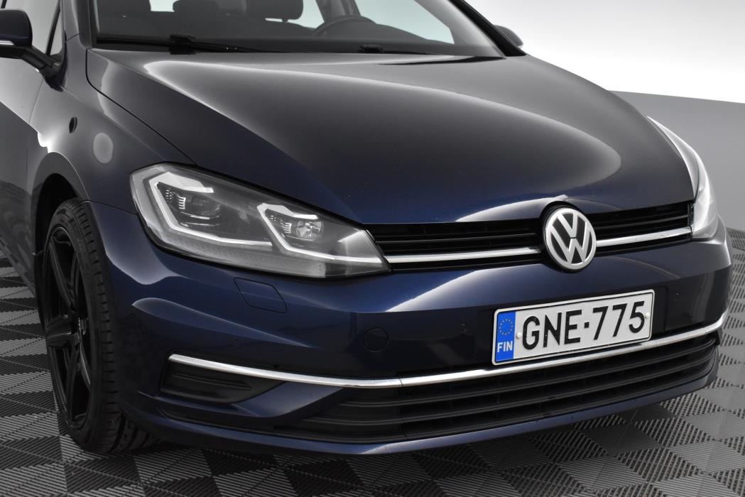 VOLKSWAGEN Golf 2019