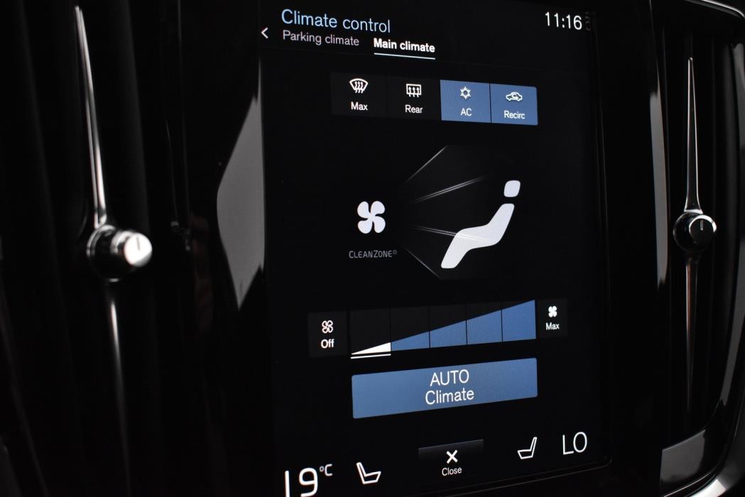 VOLVO V90 Cross Country 2019