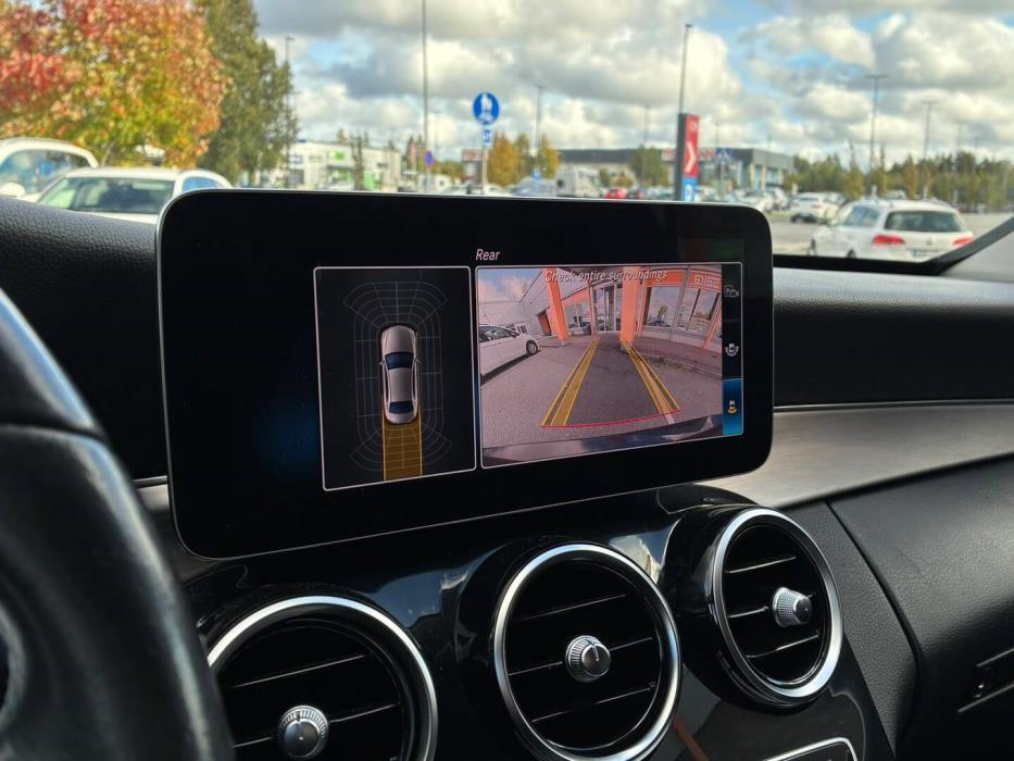 MERCEDES-BENZ C 2020