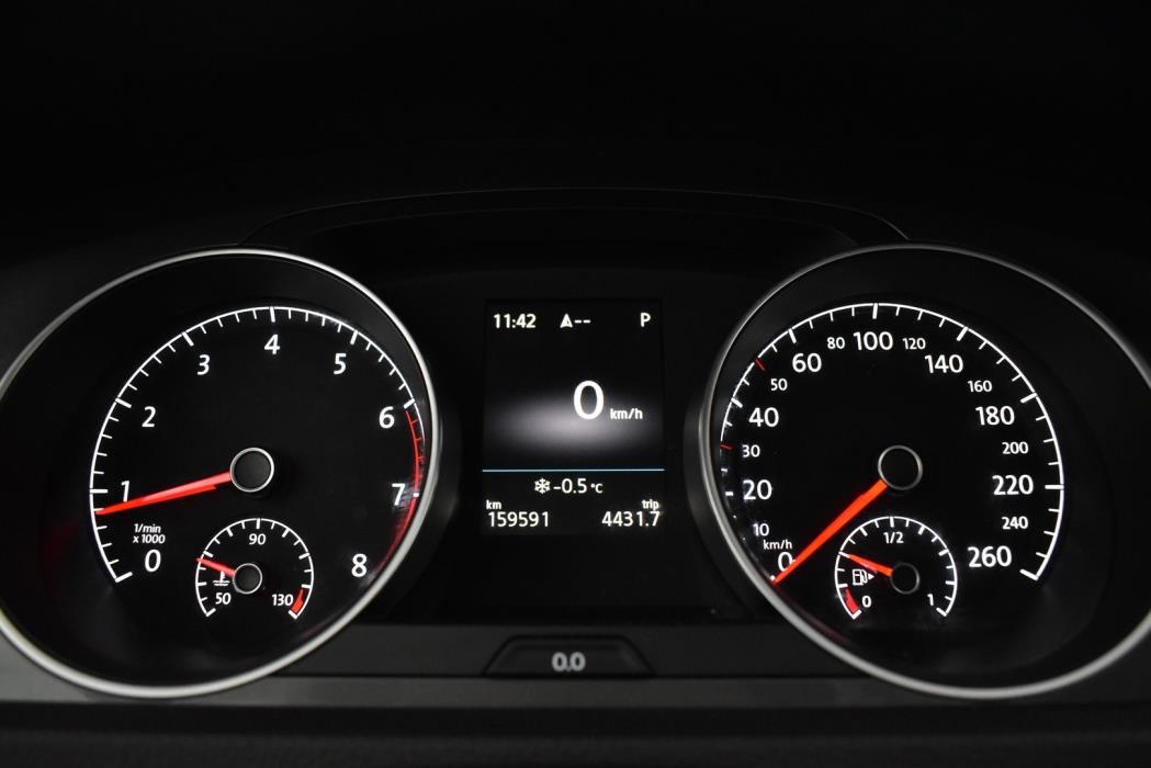 VOLKSWAGEN Golf 2017