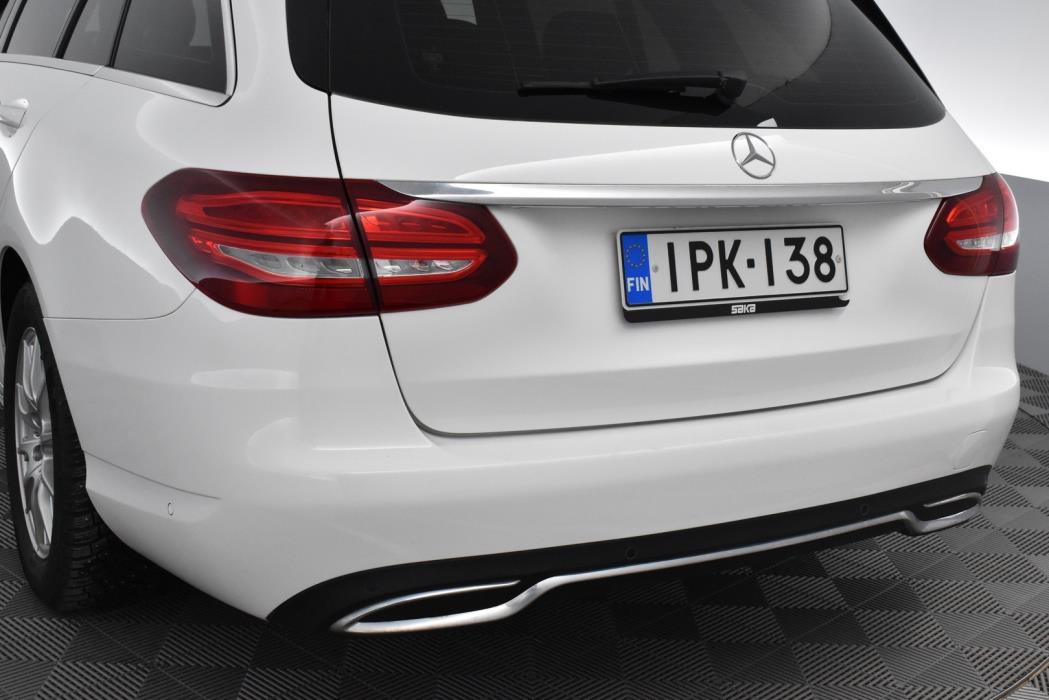 MERCEDES-BENZ C 2015