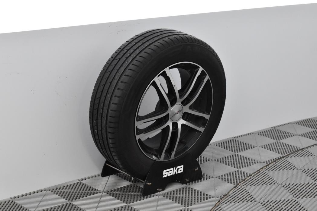 MERCEDES-BENZ C 2015