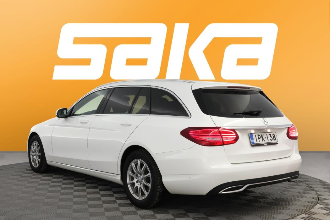 MERCEDES-BENZ C 2015