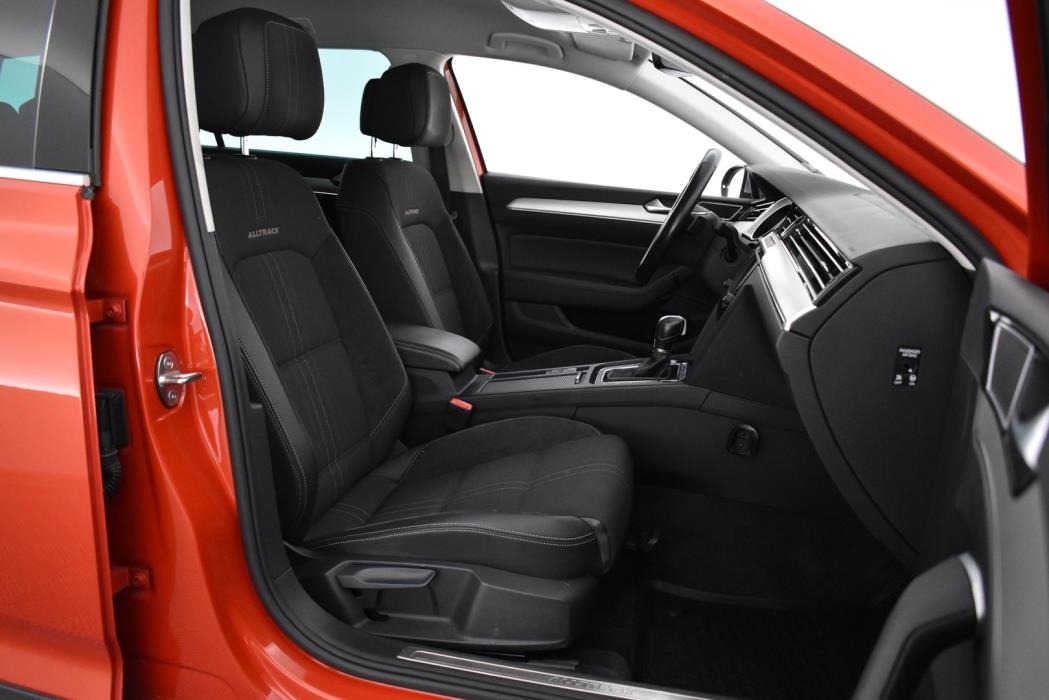 VOLKSWAGEN Passat 2016