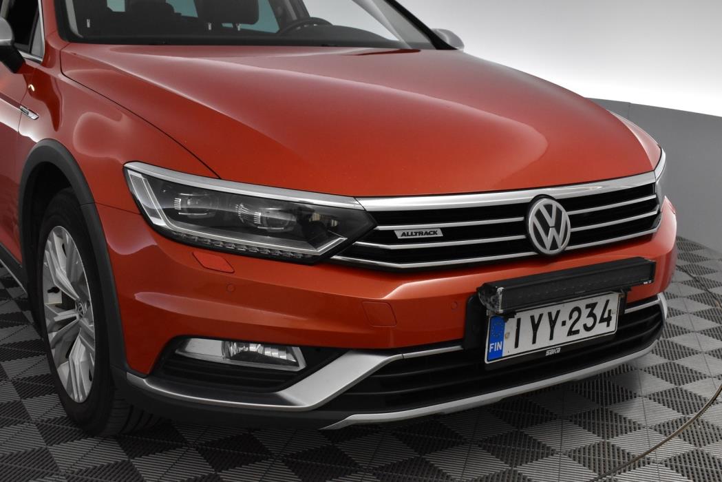 VOLKSWAGEN Passat 2016