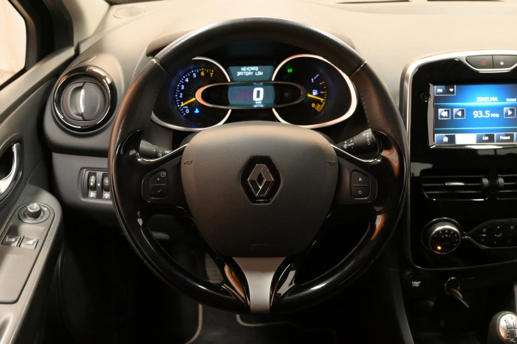 RENAULT Clio 2015