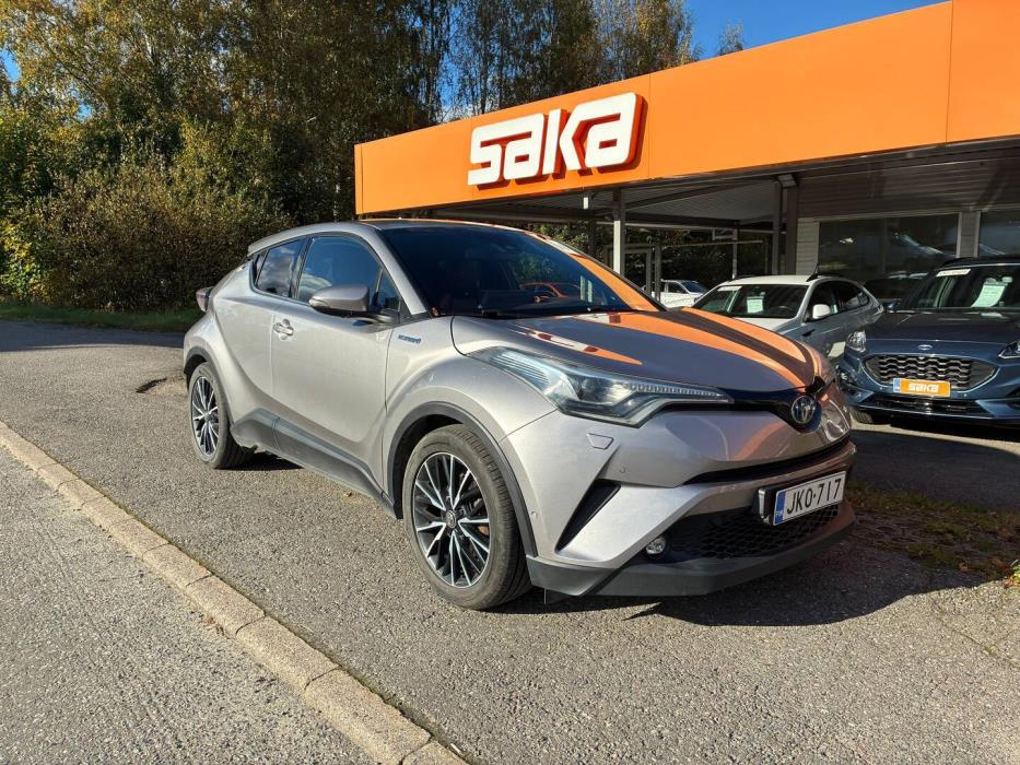 TOYOTA C-HR 2017