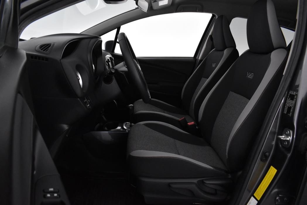 TOYOTA Yaris 2020