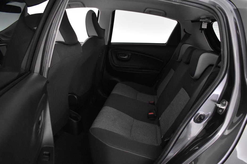 TOYOTA Yaris 2020