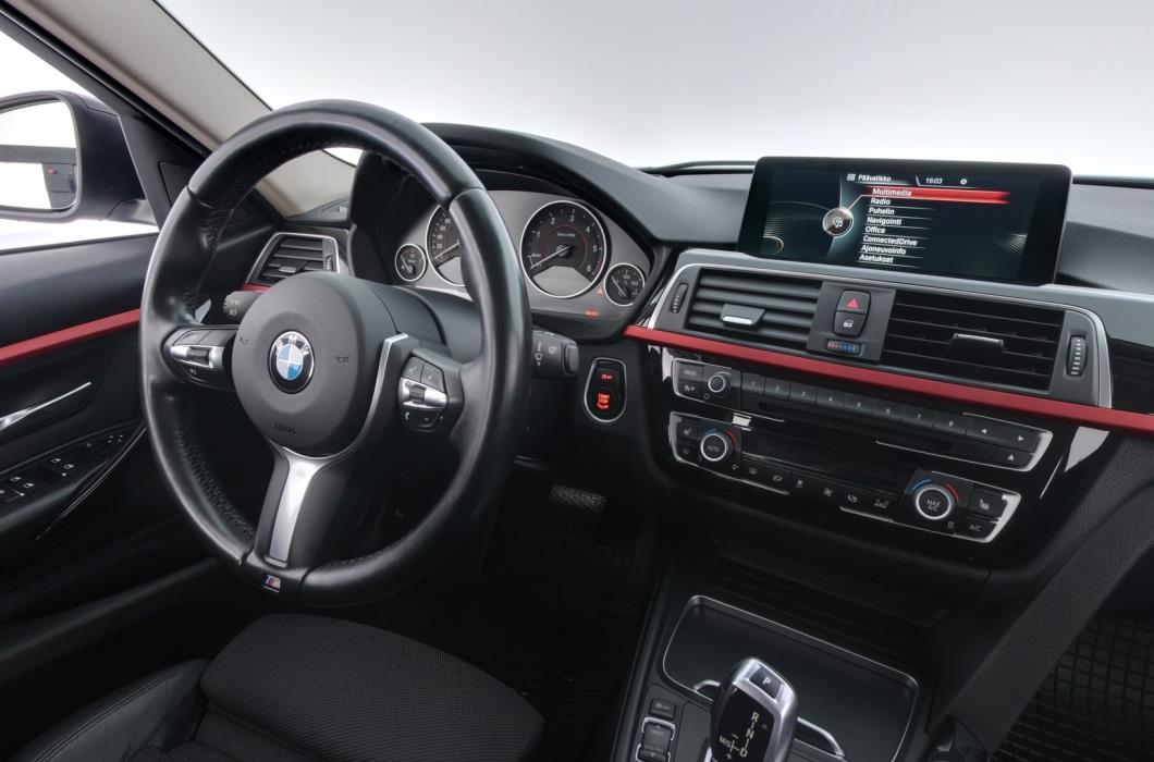 BMW 320 2016