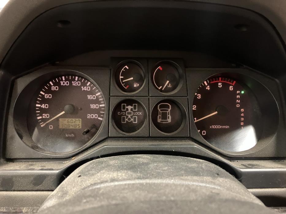 MITSUBISHI Pajero 2001