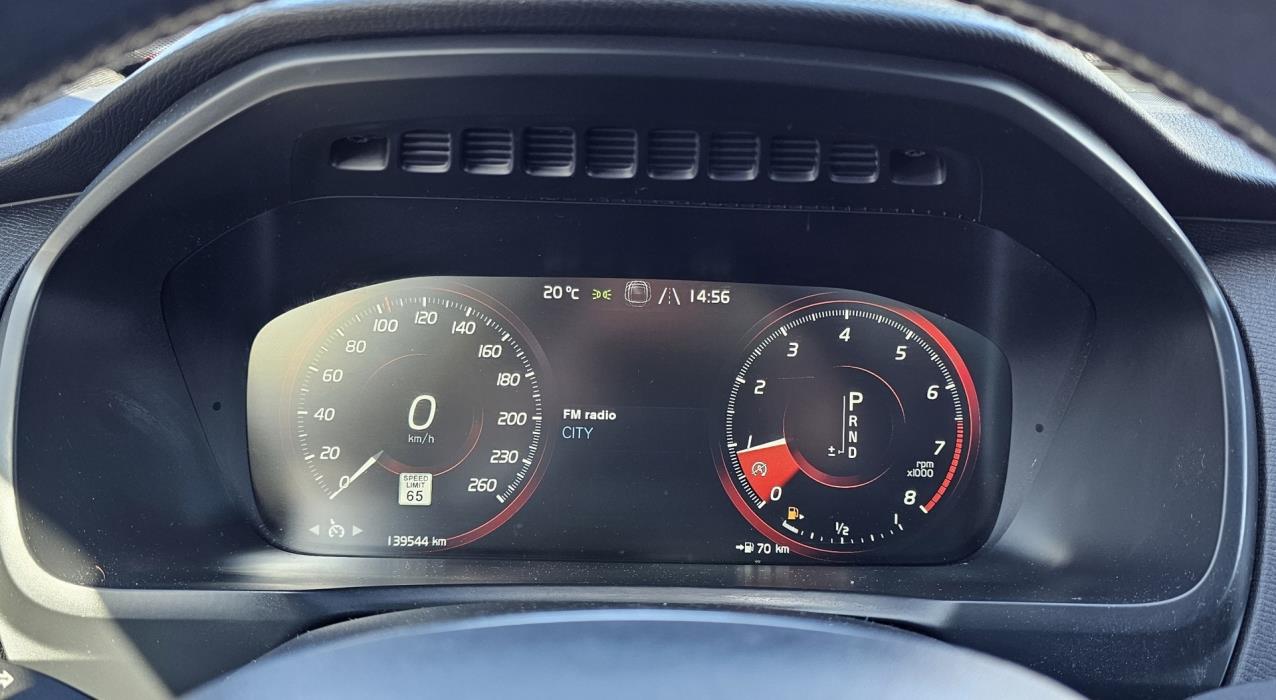 VOLVO XC90 2016