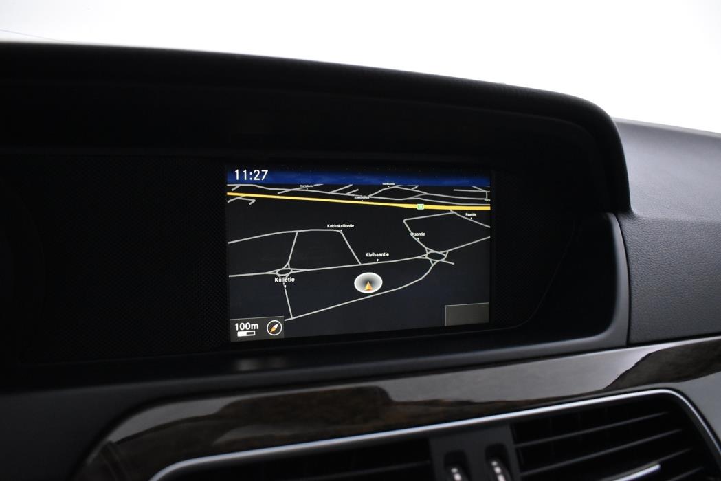 MERCEDES-BENZ C 2012