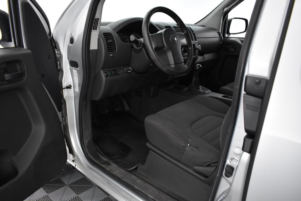 NISSAN Navara 2007
