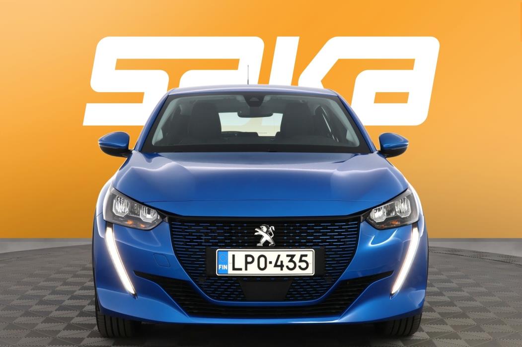 PEUGEOT e-208 2021