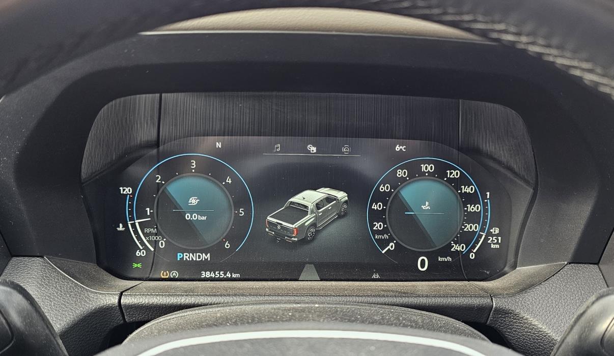 VOLKSWAGEN Amarok 2023