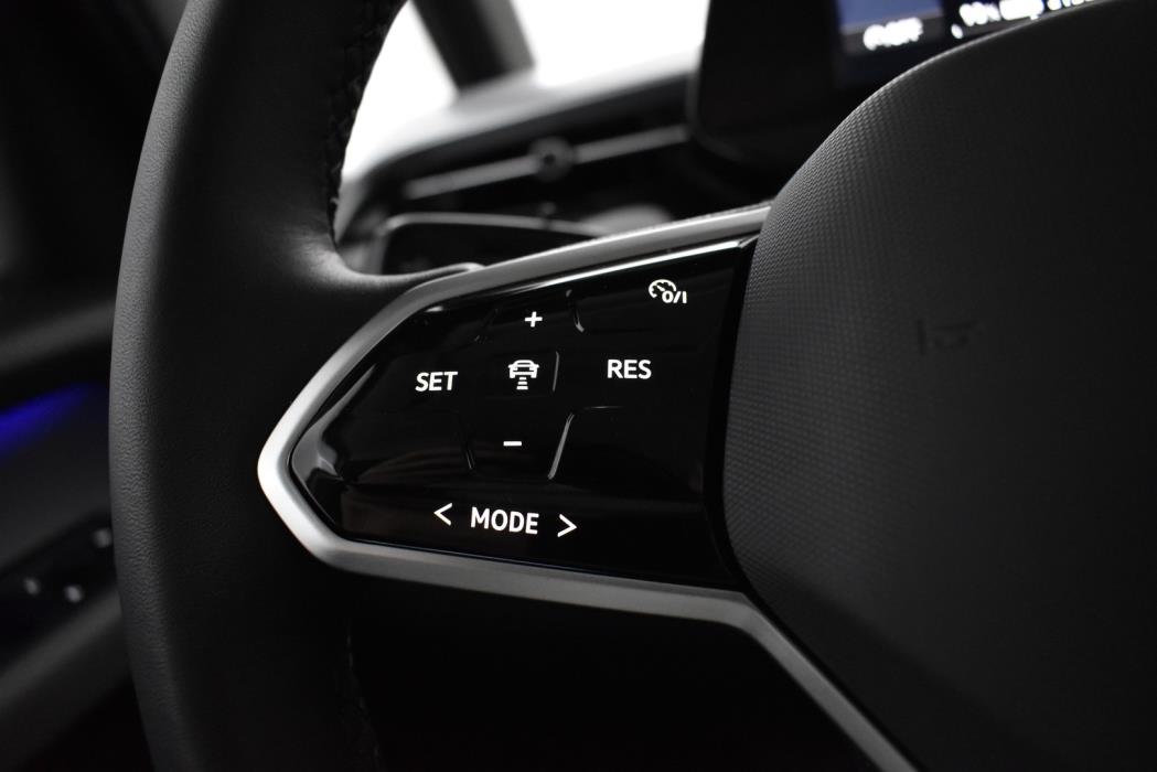 VOLKSWAGEN ID. Buzz 2023