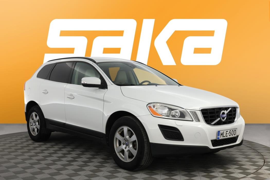 VOLVO XC60 2013