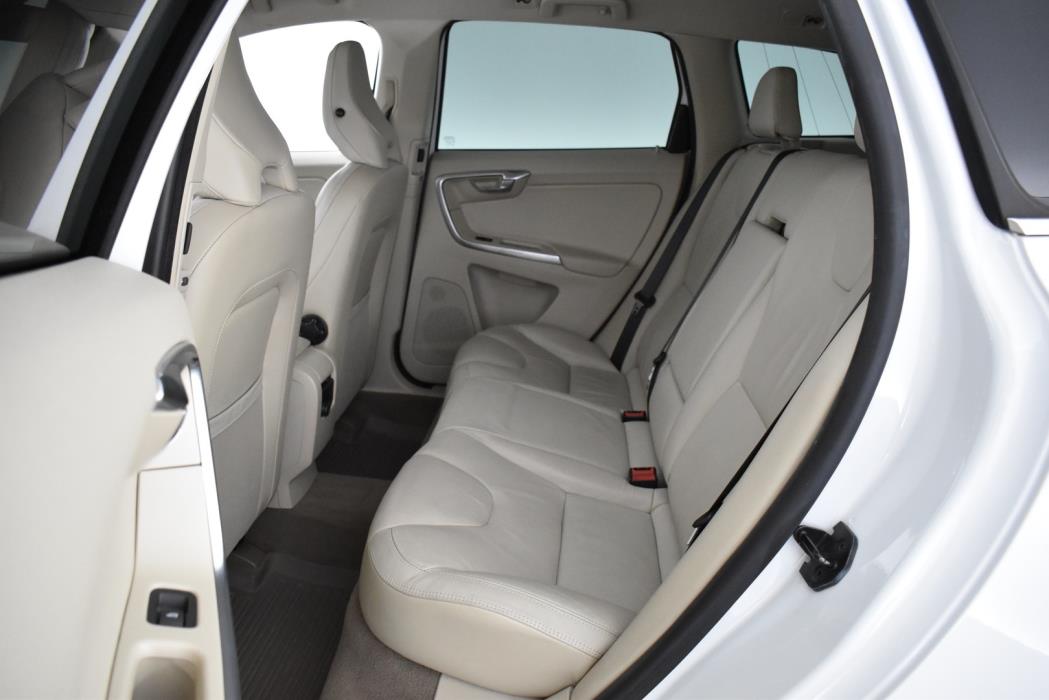 VOLVO XC60 2013