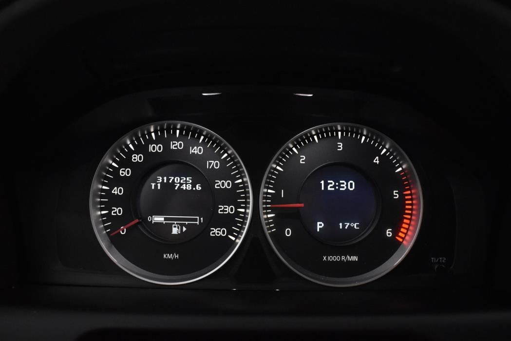 VOLVO XC60 2013