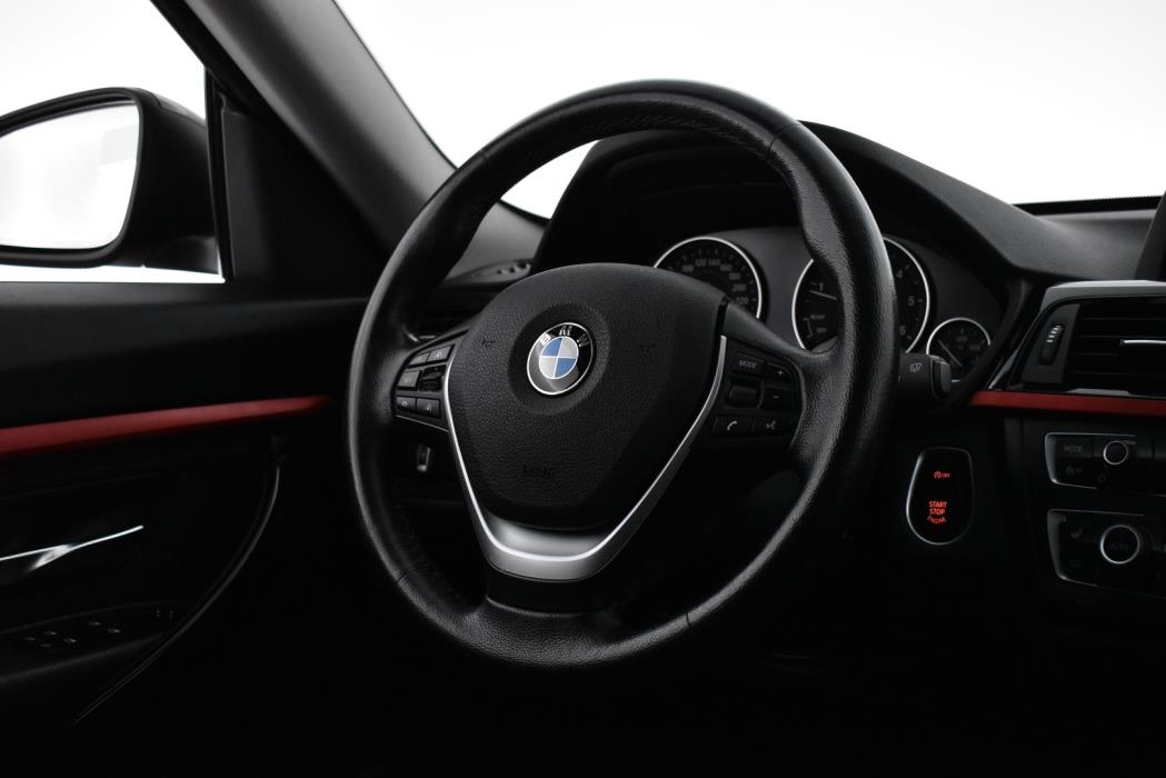 BMW 320 Gran Turismo 2015