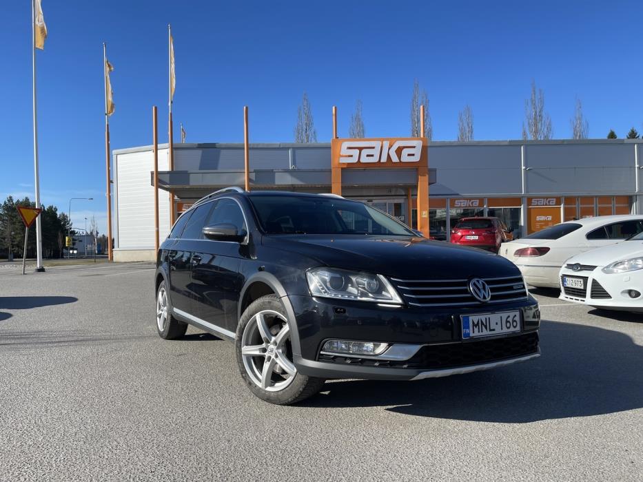 VOLKSWAGEN Passat 2014